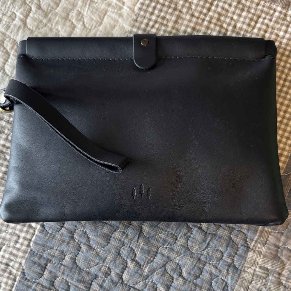 Portland Leather Black Framed Clutch
